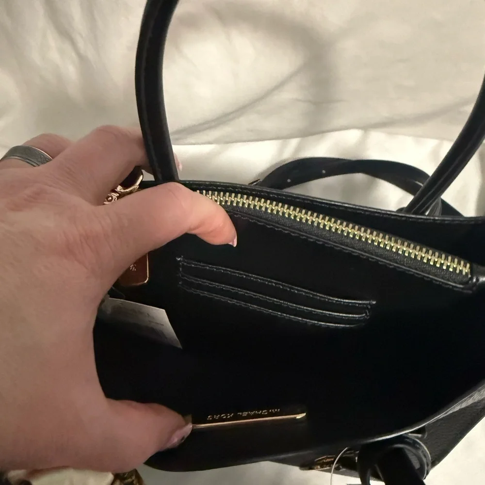 MICHAEL MICHAEL KORS “Mercer” NWT Black leather messenger Bag Full Inclusion!